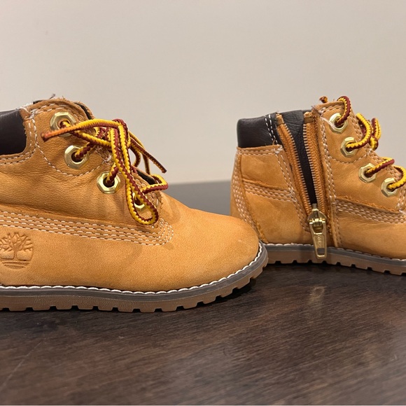 Timberland toddler shoes - Picture 3 of 4